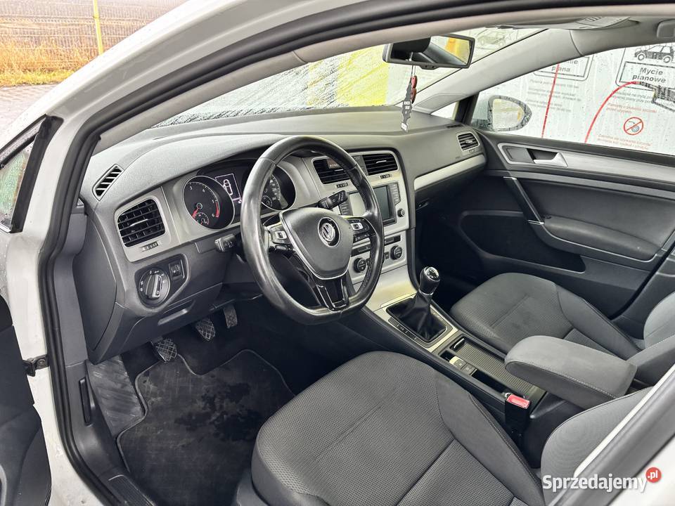 na sprzedaż posiadam Golfa 7 16 toi 2015r Leszno sprzedam
