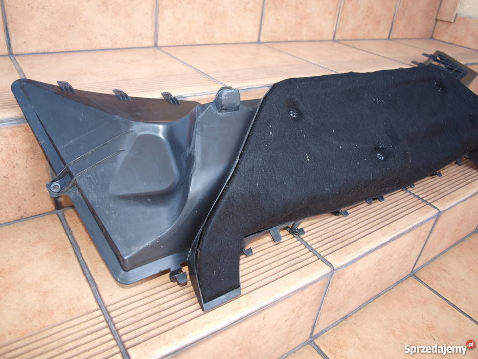 Mercedes E W210 plastik rynna pod maske 1995 Kalisz