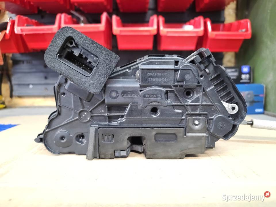Zamek Drzwi Lewy Przód VW Caddy V 5TB837015C Pozostałe Klępicz