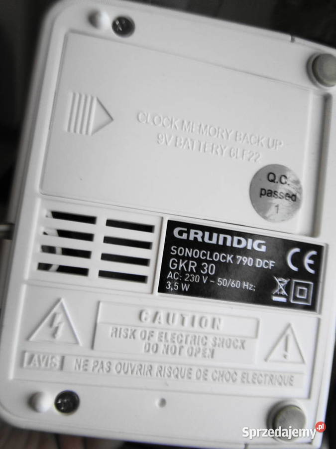 Nowe Radio sieciowobateryjne z budzikiem Wyposażenie wnętrz Warszawa