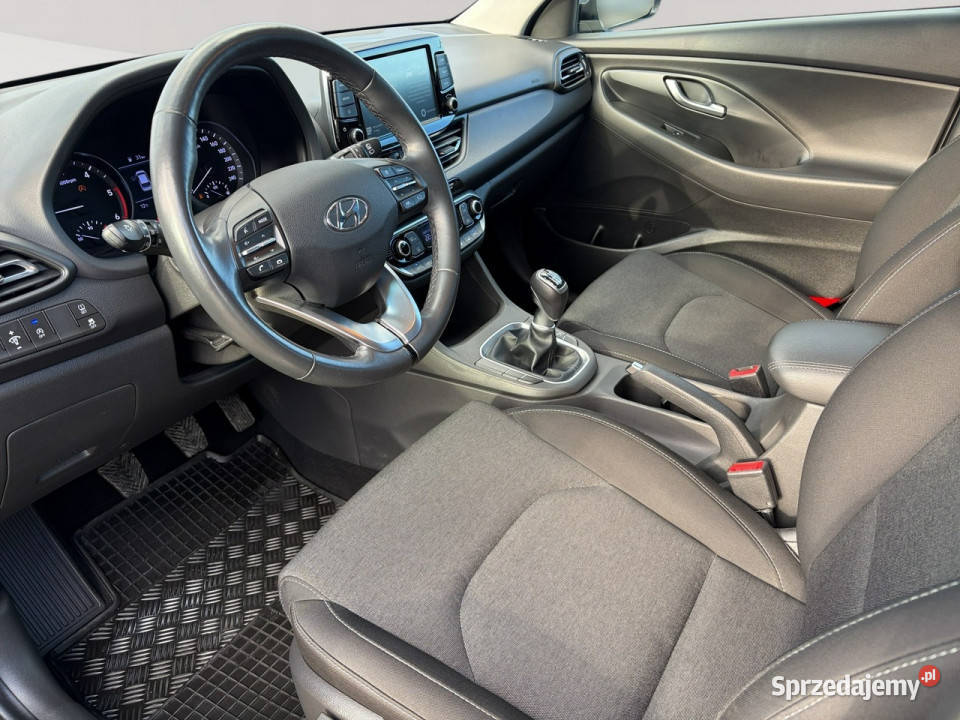 Hyundai i30 NO8019X16 D Comfort Kcofania 2 stref Kombi pomorskie Pępowo