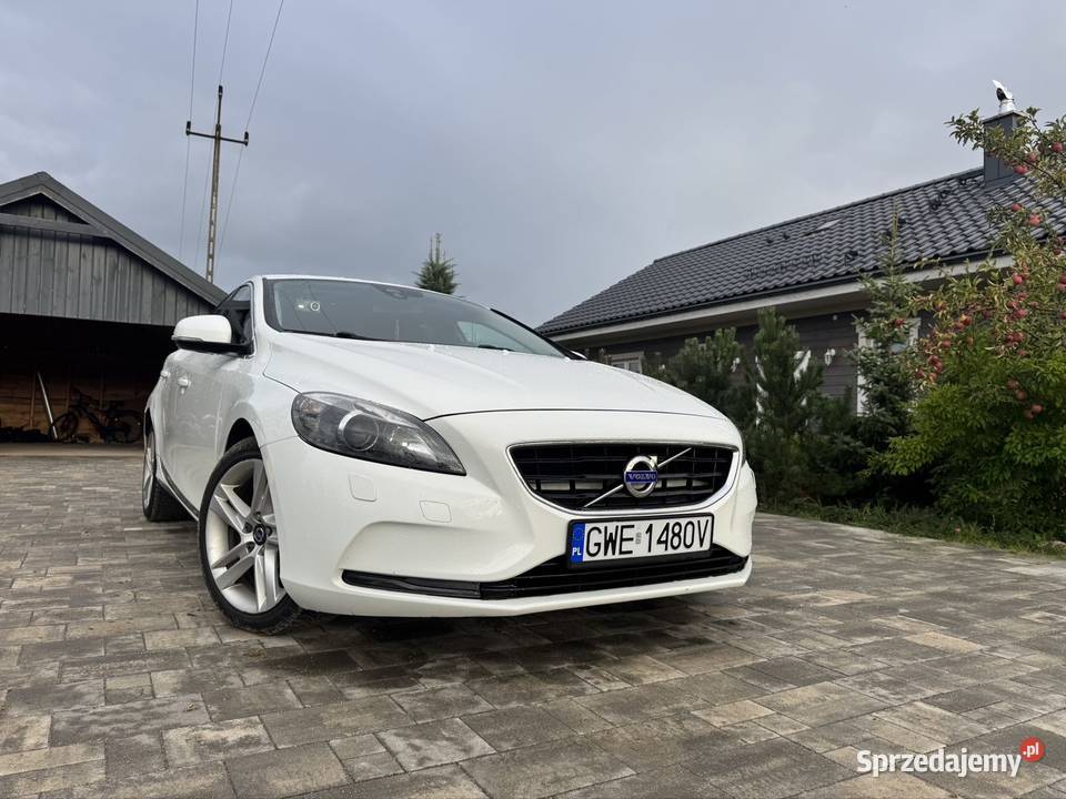 Volvo V40 kamera cofania skórzane fotele Mezowo
