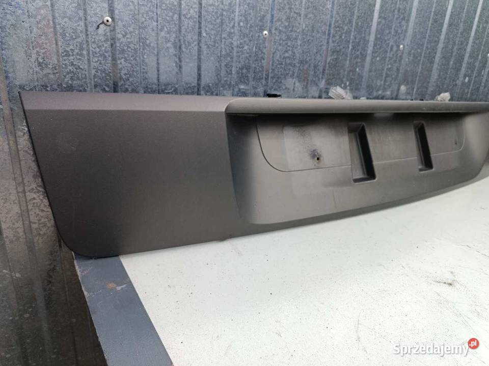 LISTWA BLENDA KLAPY TYŁ RENAULT SCENIC II osobowe wielkopolskie