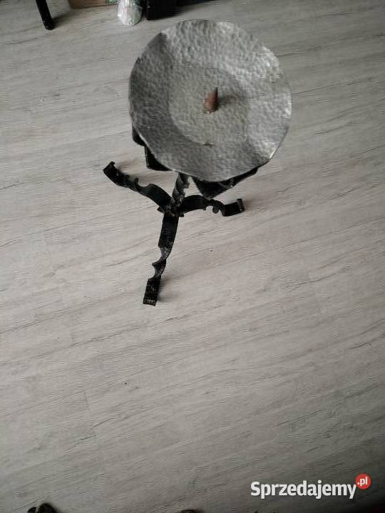 Stary Kuty świecznik metalowy 63 zachodniopomorskie Choszczno