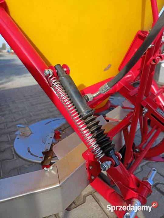 Rozsiewacz nawozów lej Altro RN500 2 talerzowy nieuszkodzony Nysa