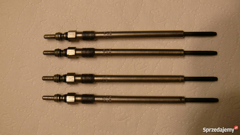 ŚWIECE ŻAROWE NGKBERUBOSCHFEBI RÓŻNE RODZAJE osobowe Słupsk