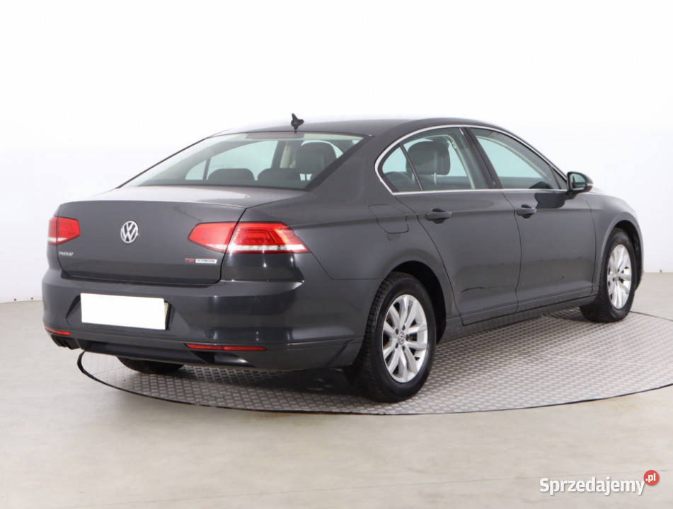 VW Passat 18 TSI czarny Piaseczno