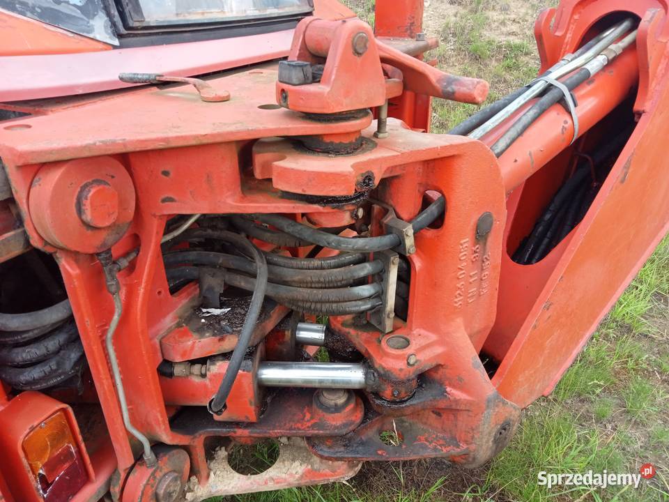 Koparko ładowarka nie Tuchów