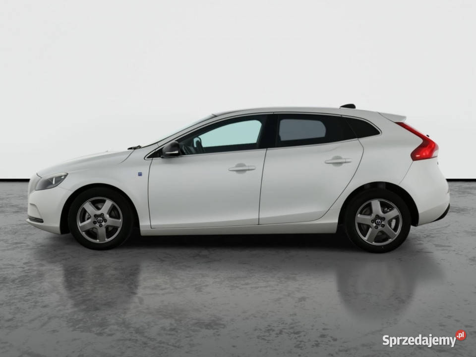 Volvo V40 16 D2 radio mazowieckie