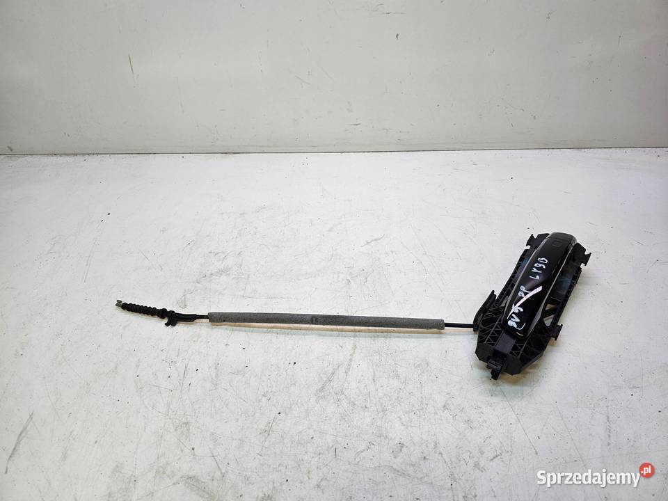 KLAMKA PRAWY TYŁ AUDI A3 8V Q3 F3 8V0839885 LY9B Przystajń