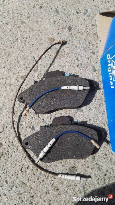 przedam klocki hamulcowe do peugot 605 osobowe Wadowice