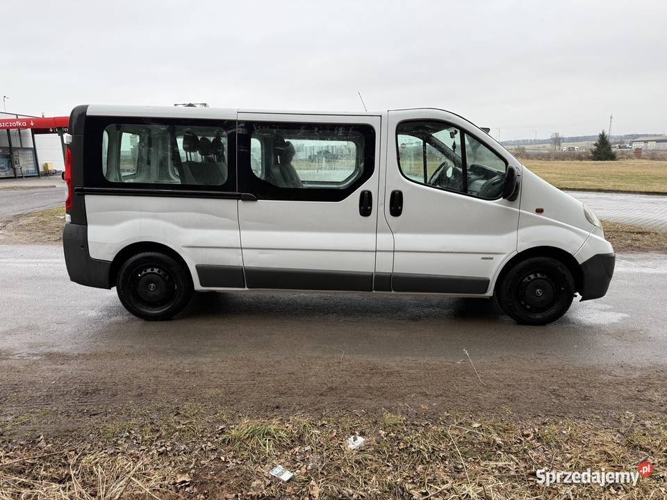 Opel Vivaro A 20 Dci Lift Long 9 Osobowy Renault manualna Kłobuck