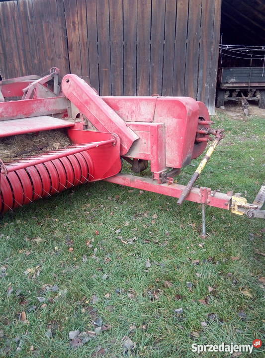 Prasa Kostkująca Massey Ferguson MF15 Maszyny rolnicze Łany Małe