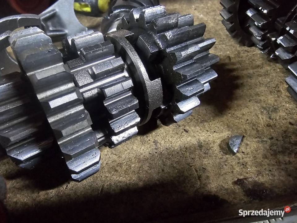 Suzuki DR 600 650 skrzynia biegów wałek wałki