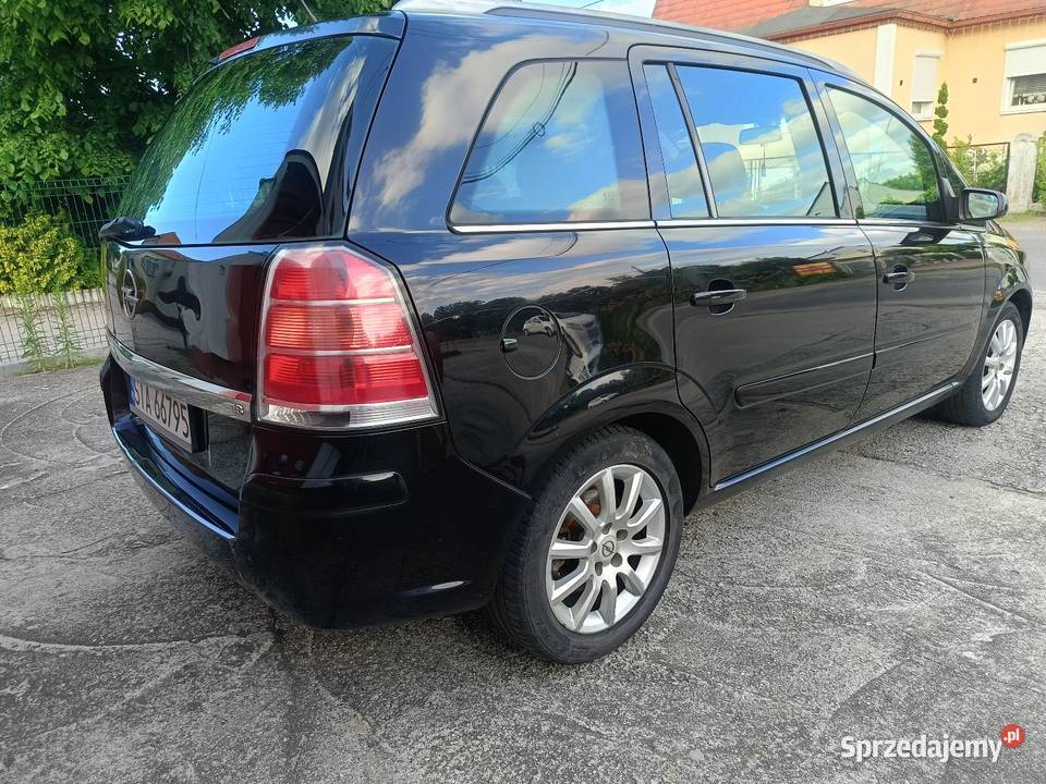Opel Zafira B 18 LPG 7 Osobowy ASR (kontrola trakcji) Bierawa