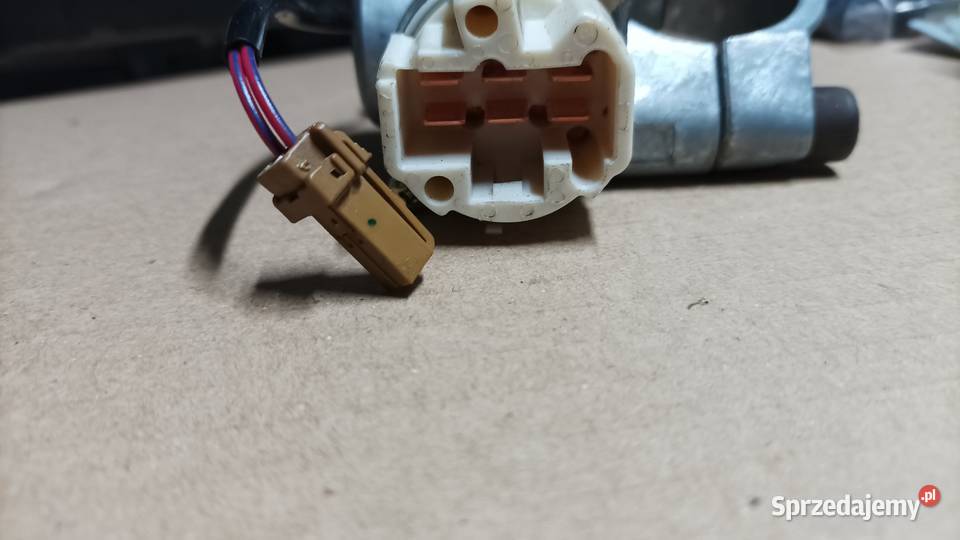 nissan xtrail t30 22dci 136 zestaw startowy Goleniów