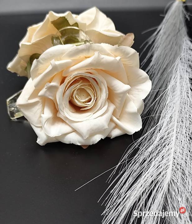 Klamra biała róża celebrytka Zgierz