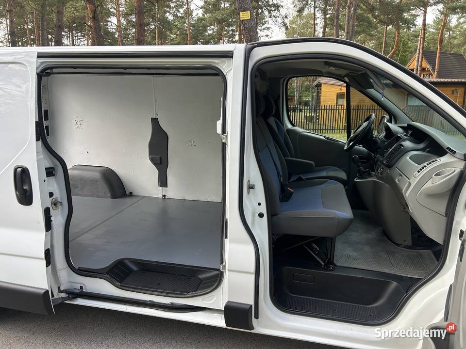 Renault Trafic 20dci L2H1 Navi Climatronic Smyków sprzedam