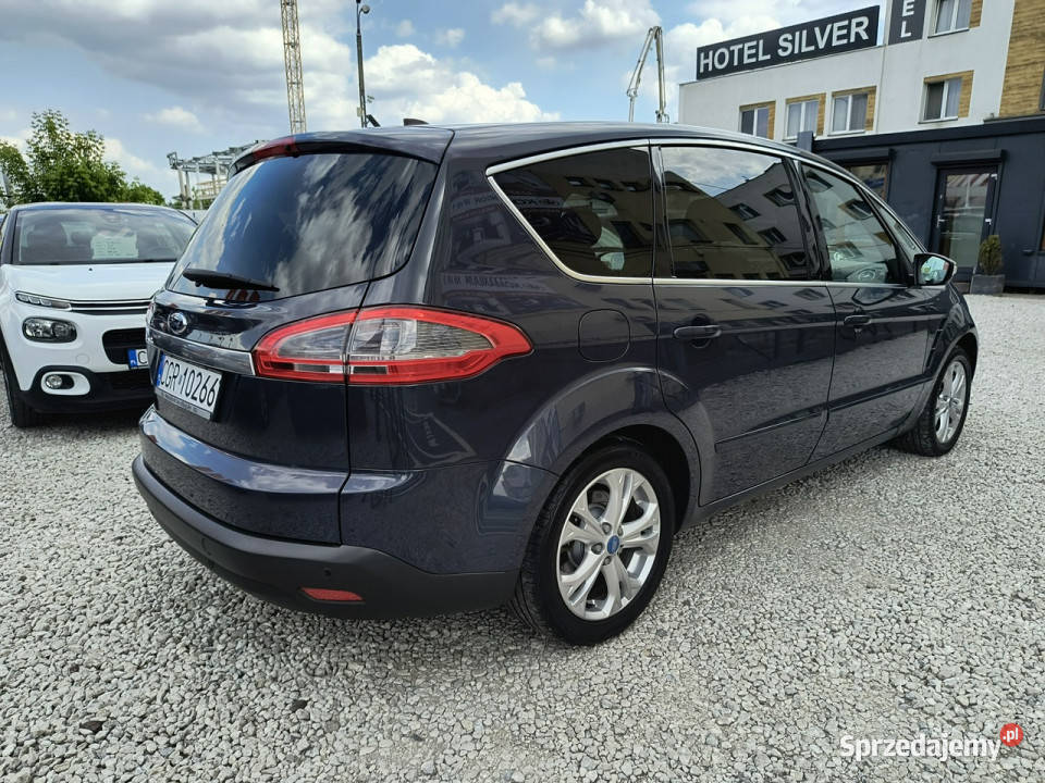 Ford S ALU 17 x 2 NAVILEDPDCHak I 20062015 gniazdo USB
