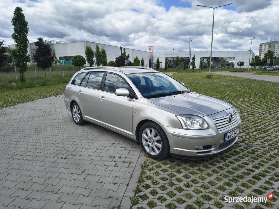 Toyota Avensis 18 LPG Radom