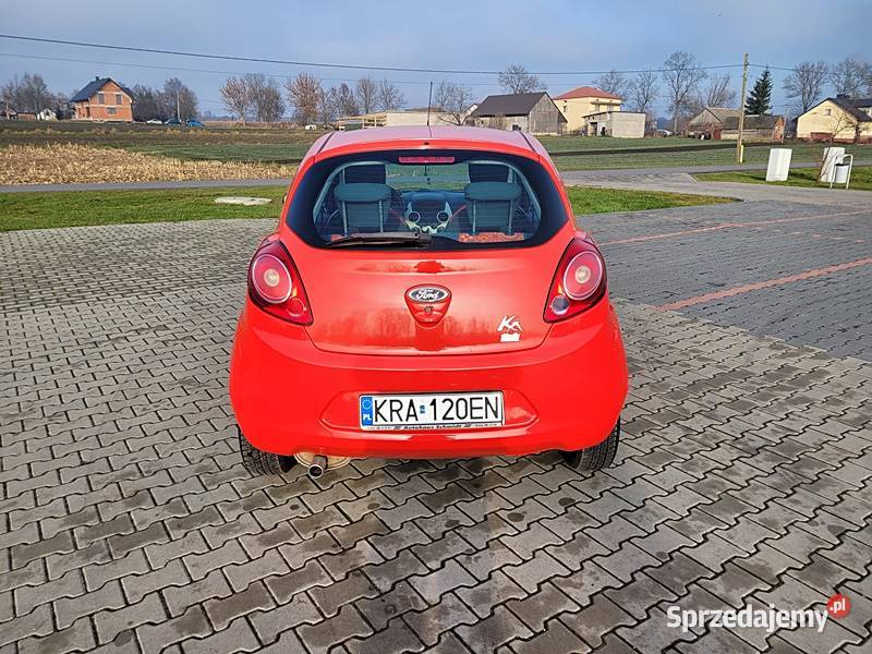 Śliczny z małym przebiegiem Słomniki