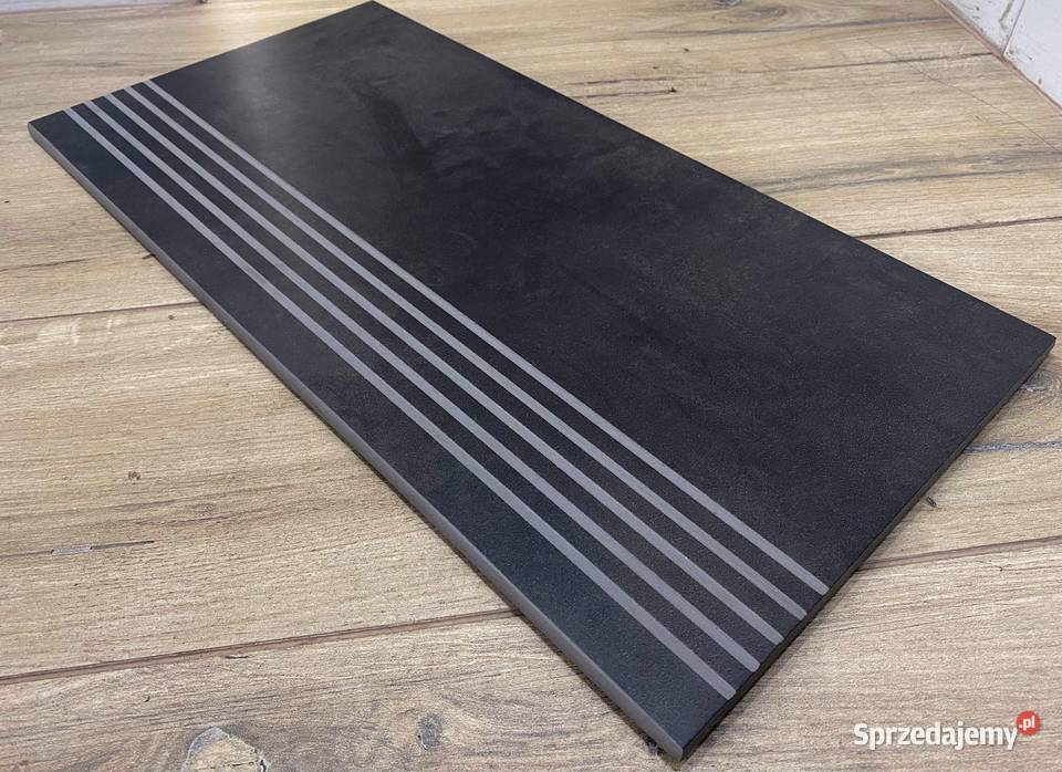 Płytki na schody ANTYPOŚLIZGOWE 30x60 łódzkie