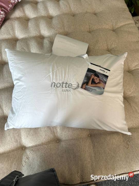 Poduszka z puchu gęsiego trzykomorowa Notte Luna Płock sprzedam