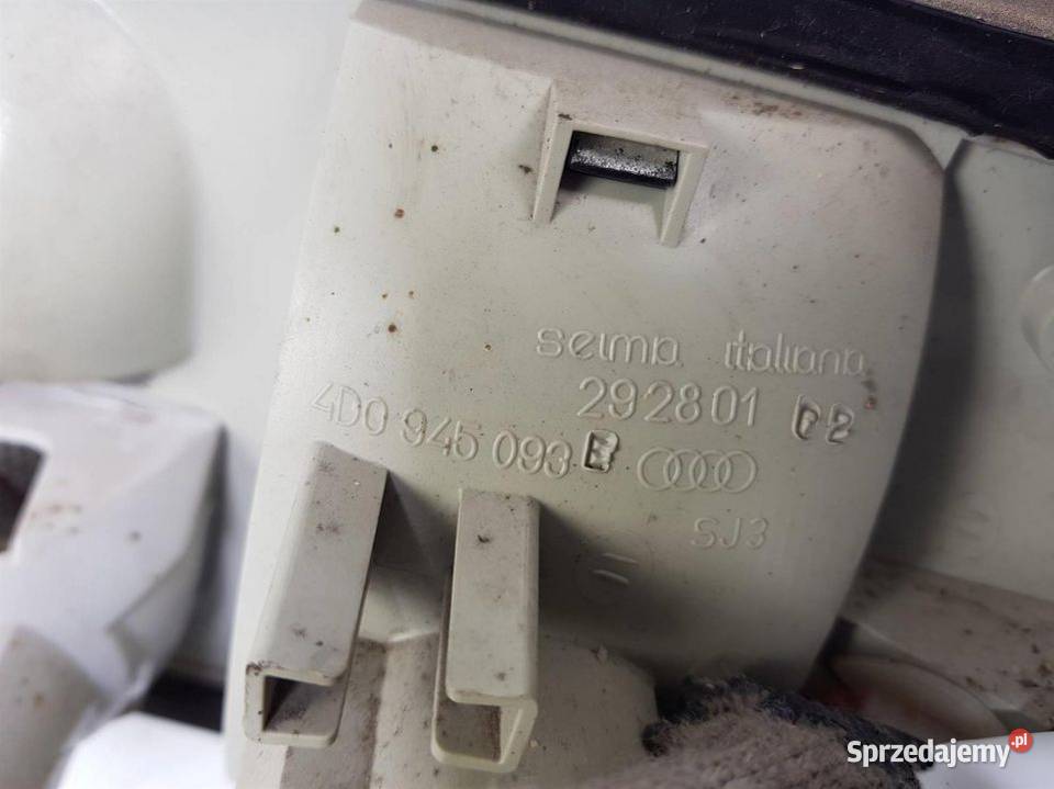 LAMPA LEWA TYŁ AUDI A8 QUATTRO 4D0945093 osobowe Lipno sprzedam