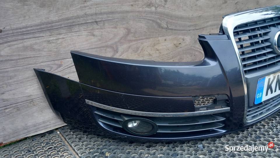 AUDI A6 C6 ZDERZAK PRZÓD HALOGEN Zbierkowo