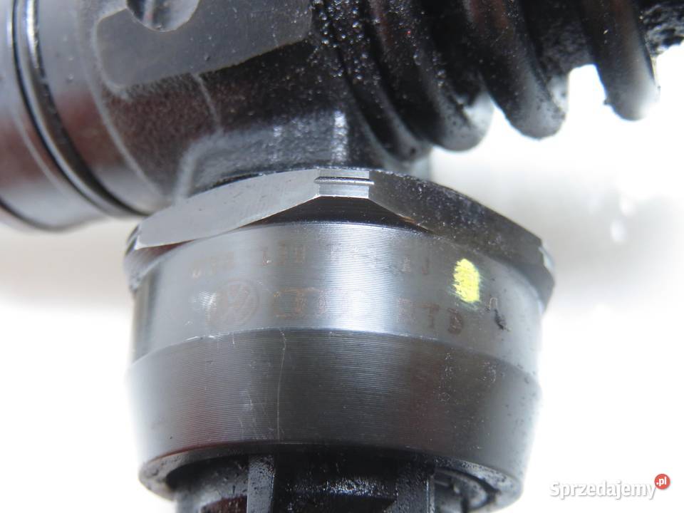 POMPOWTRYSKIWACZ AUDI A4 B6 19 TDI 038130073AJ Pompowtryskiwacze sprzedam