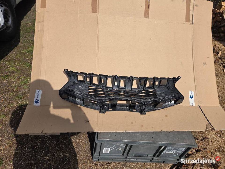 Grill atrapa chłodnicy Kia Ceed III Lift