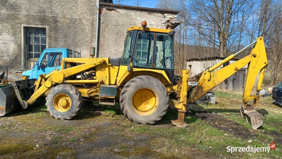 Koparkoładowarka JOHN DEERE 4X4 Koła Lubawka