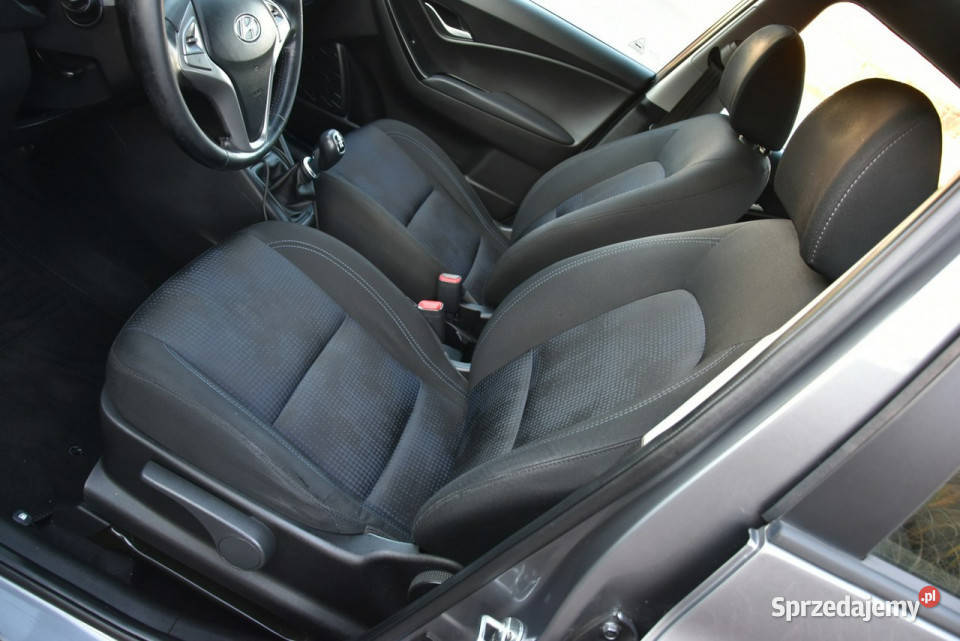 Hyundai ix20 14 90 2011r Klima czujniki zadbany garażowany ix20 Kampinos