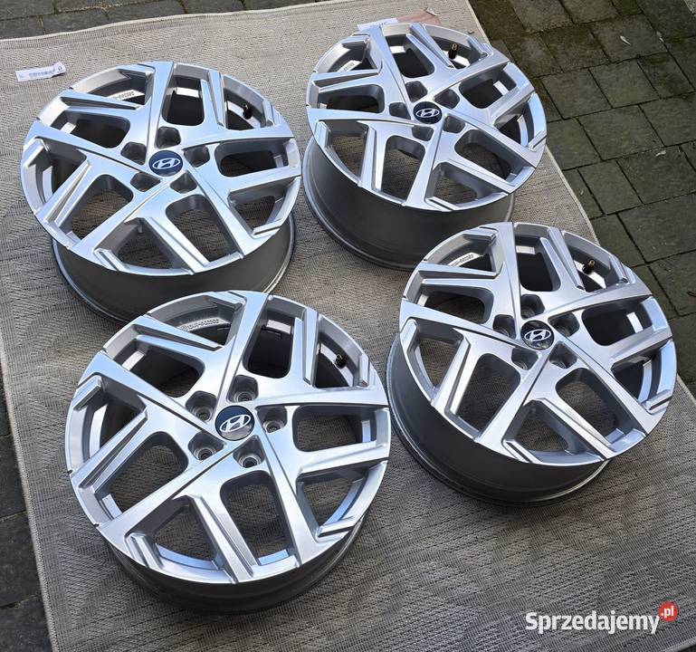 Oryginalne felgi Hyundai Kia R17 17 Kona Hyundai OE