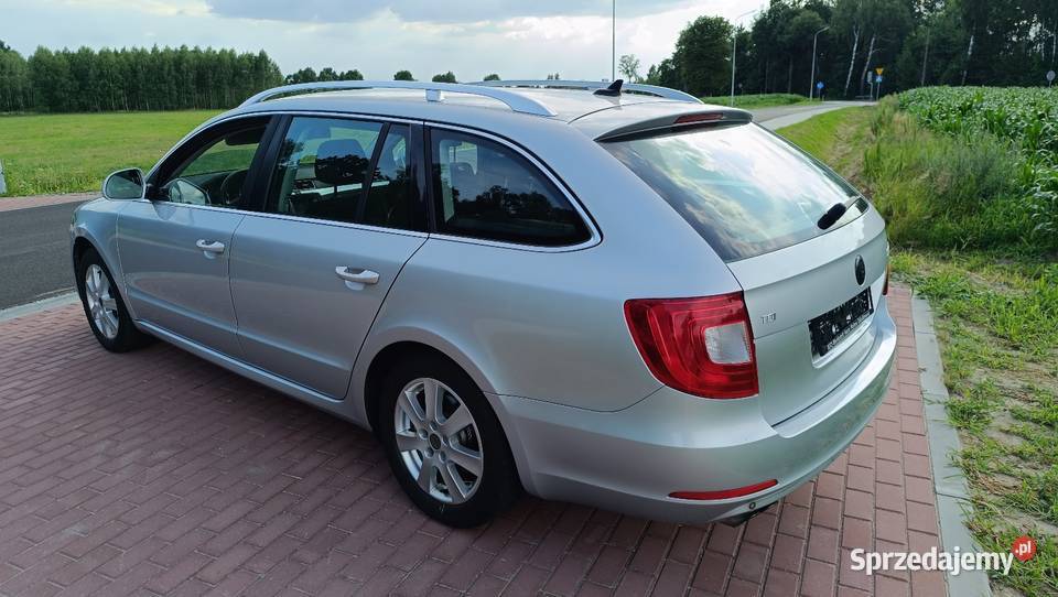 Skoda Superb 2 20 TDI cr sreberko klima alumy srebrny Superb