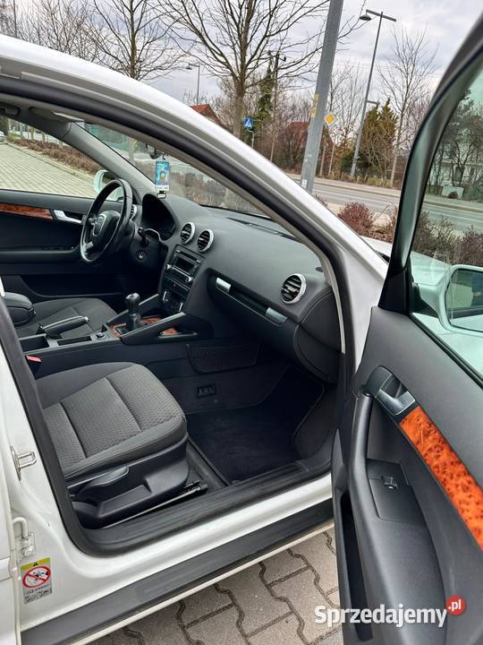 Audi a3 8p 20 białe manualna Kobierzyce