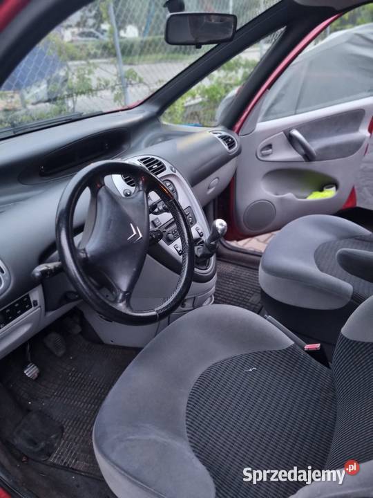 Citron Xsara Picasso 2010 Salon 12 lat u nas Wrocław