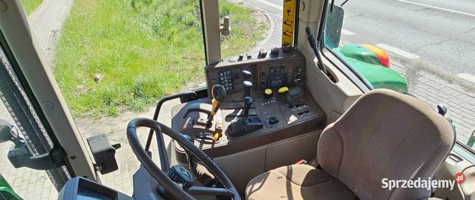 John Deere 6320 z ładowaczem czołowym pomorskie Różyny
