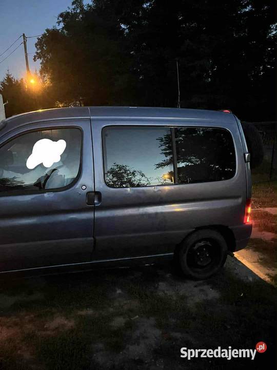 Citroen Berlingo kamper 75KM Lubin