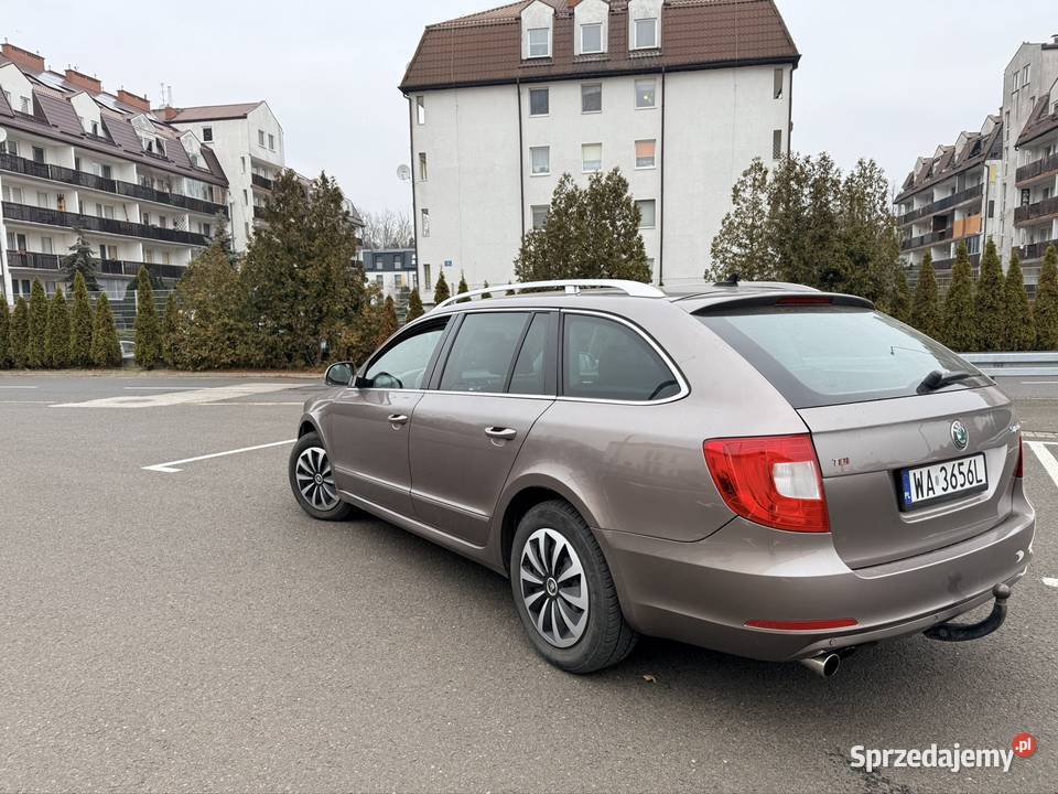 Skoda SuperB 2011 Automat DSG Navi Hak Skóry nieuszkodzony Warszawa