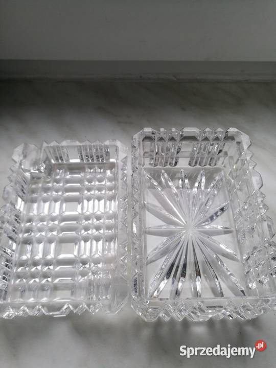 Kryształowa popielniczka prl Porcelana i szkło