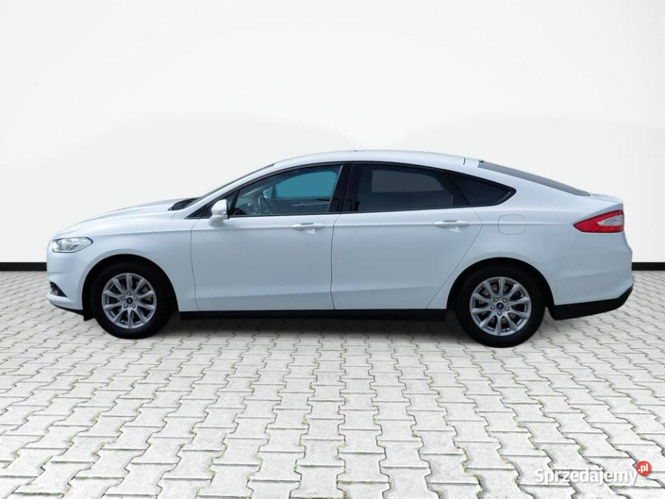 FORD Mondeo 2017r Salon Kamera Tył Czujniki Tył Mondeo Warszawa sprzedam
