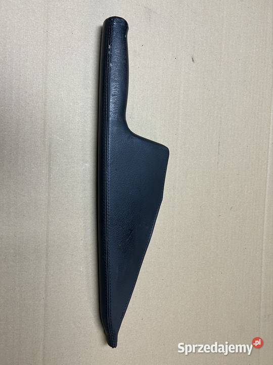 Osłona dźwigni hamulca ręcznego Passat b5 b5fl