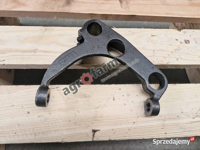 Widełki skrzyni biegów Deutz Agrotron 480 Byków