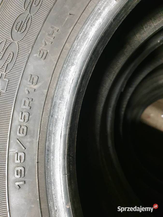 Opona Goodyear Vector 4Seasons 19565R15 zima Dobre Miasto
