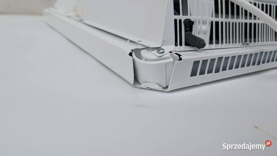 Grzejnik konwektorowy Bosch HC400025 2500W małopolskie Jadowniki sprzedam