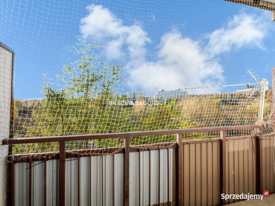 sprzedaży mieszkania Kraków 633m2 3 pokoje 63.3m2