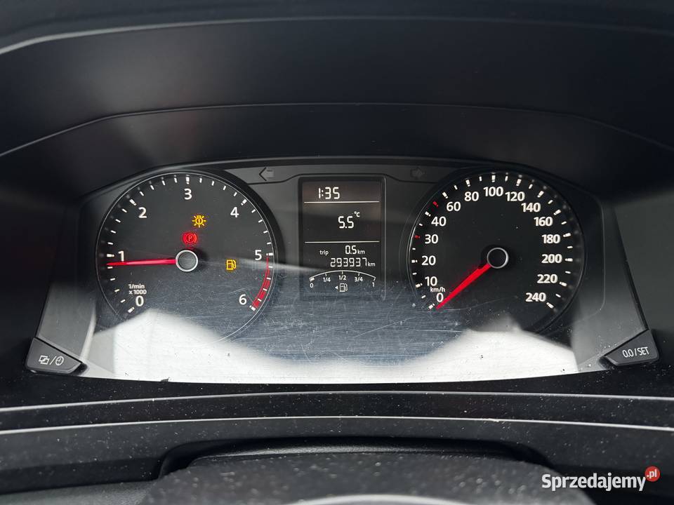 VW Transporter T6 Long długi 2016 20 TDI Niemcy uszkodzony Turek sprzedam