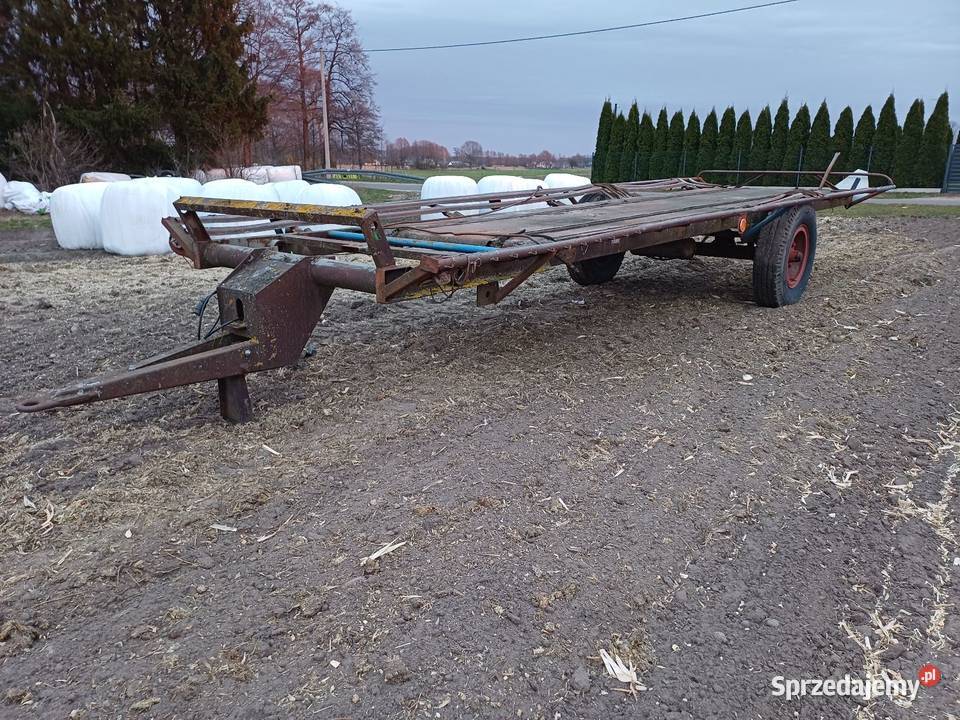 Przyczepa laweta do bel słomy siana Maszyny rolnicze Budzynek