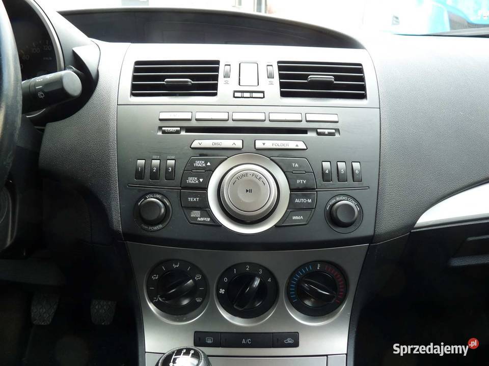 Mazda 3 16 benzyna niski przebieg Szwajcaria lakier metallic sprzedam